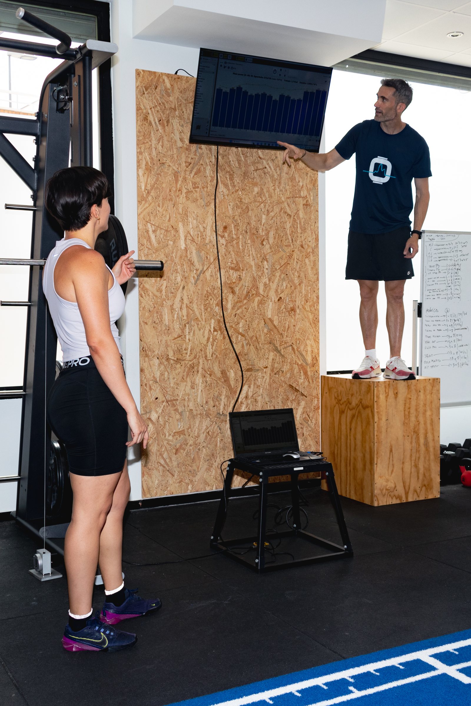 Entrenamiento de salto al cajon en APTO para opositores
