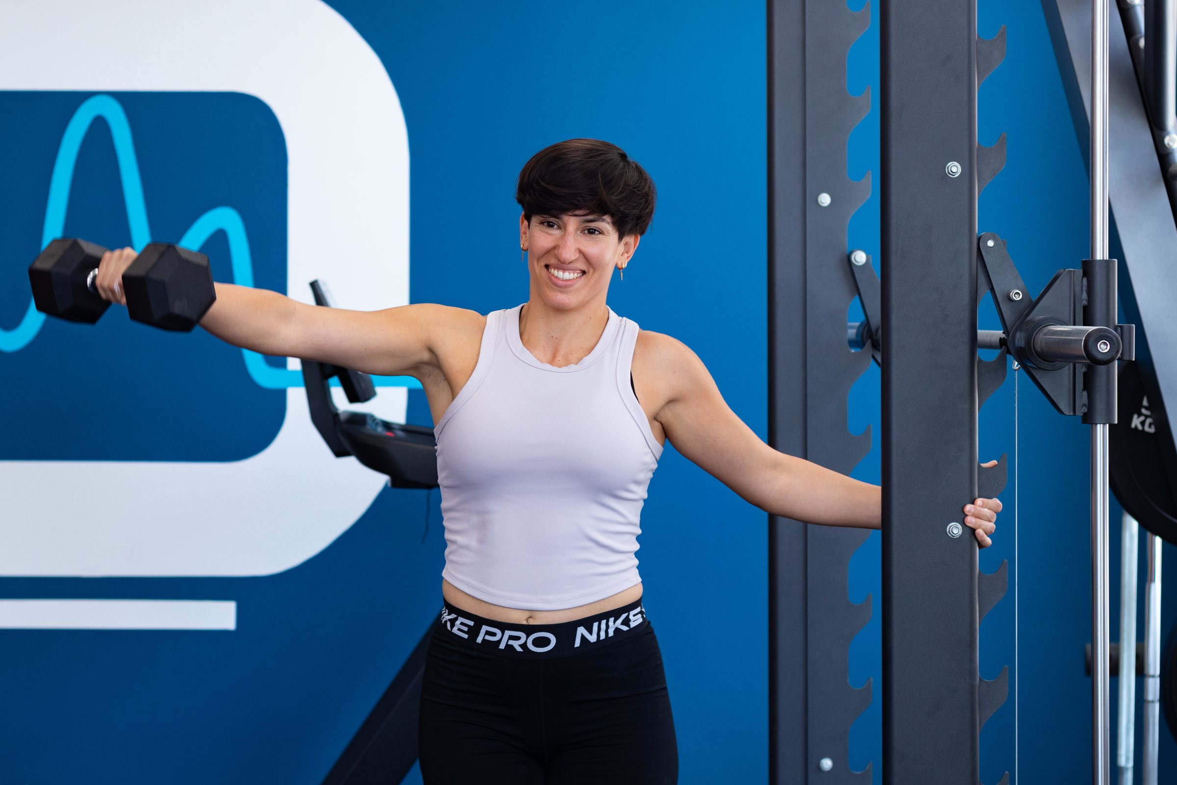 Entrenamiento con mancuernas en APTO